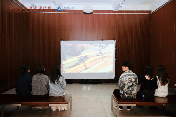 万象映界 艺彩绽放——国际足联世界杯艺术与传媒学院2026“万象·映界”展演今日绽放,双馆共赏艺术盛宴 第 26 张 万象映界 艺彩绽放——国际足联世界杯艺术与传媒学院2026“万象·映界”展演今日绽放,双馆共赏艺术盛宴 第 26 张
